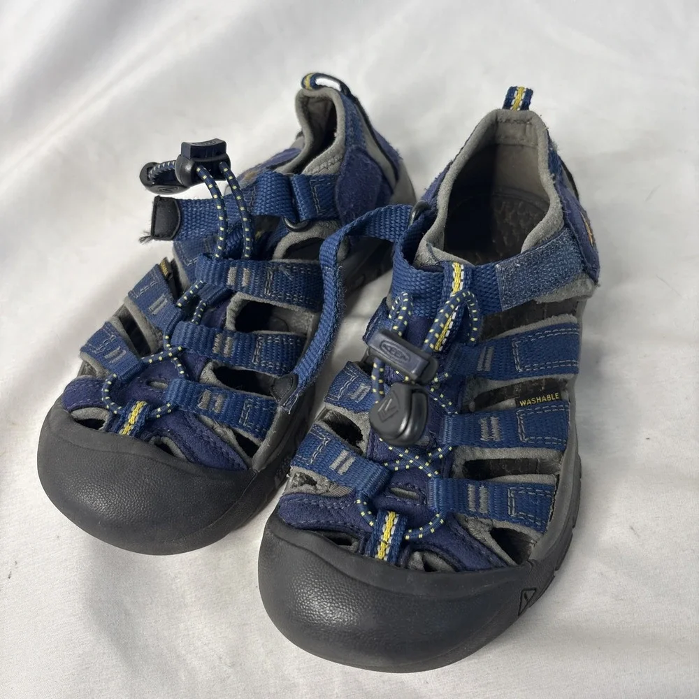 Keen Newport H2 Blue Sandals Kid Sz 12 Waterproof Outdoor Hiking Fisherman Shoes